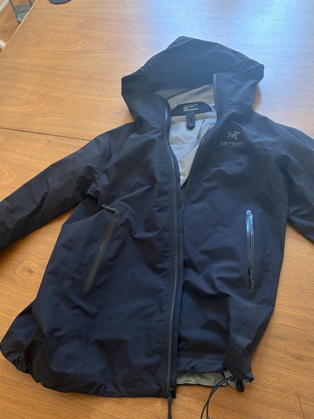 Arc'teryx women beta jacket